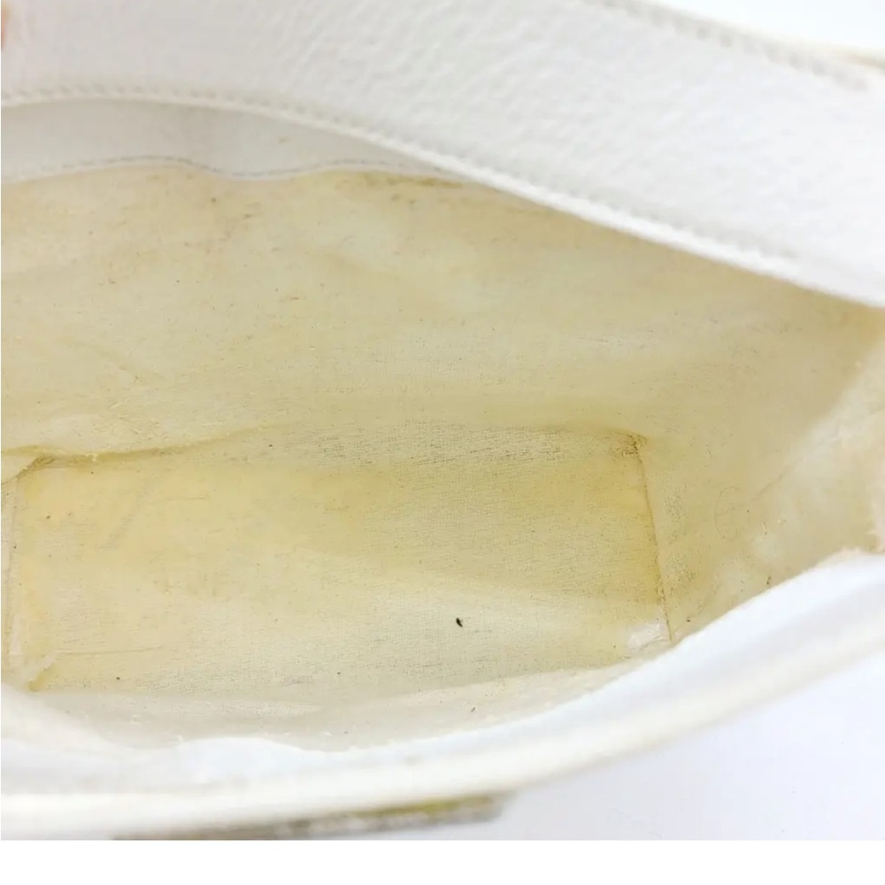 Gucci Cream Shoulder Bag - Picture 6 of 7